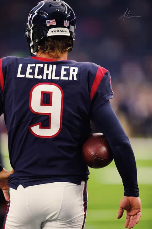 Photo from the article “Michael Moon Shows Us What It Takes To Photograph The NFL”
