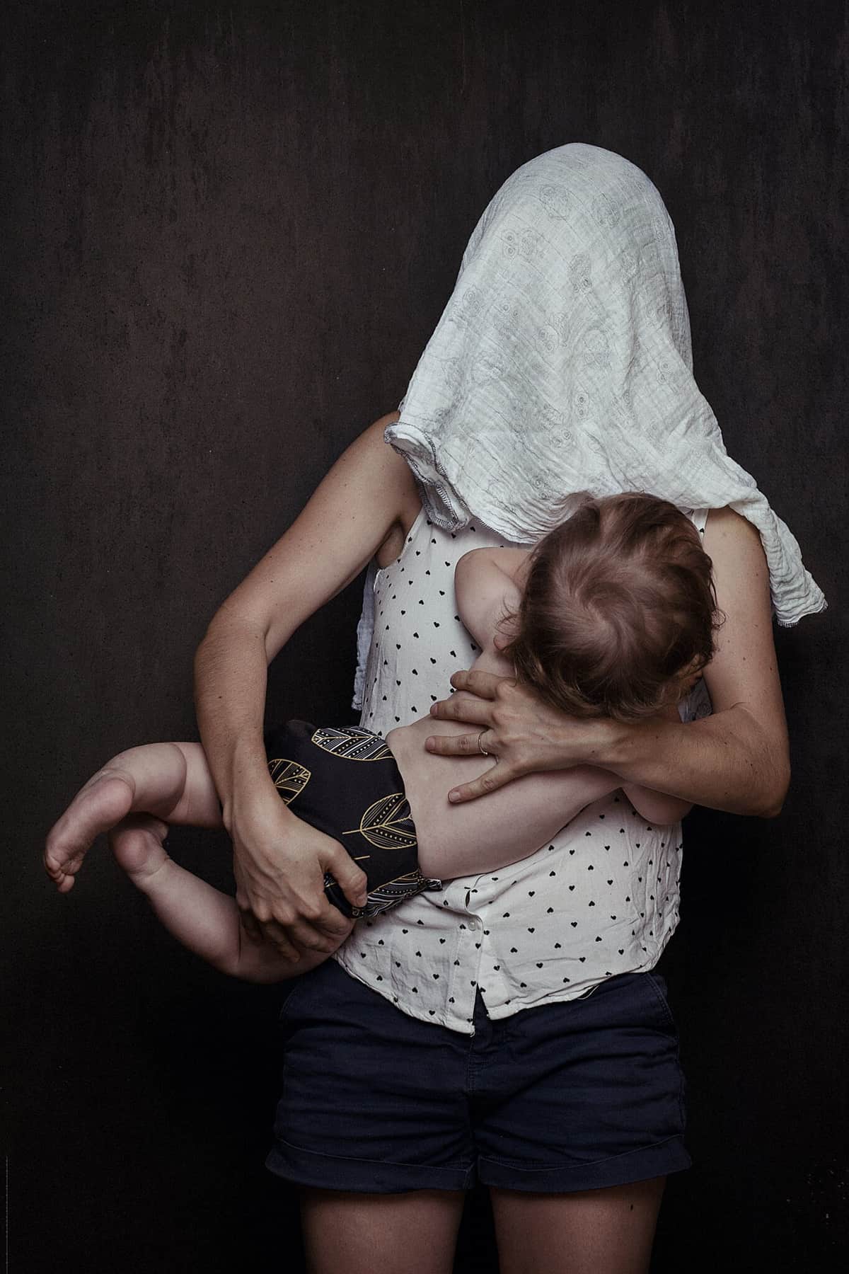 Photo from the article “Featured Project – Alex Baker: This Is Motherhood”